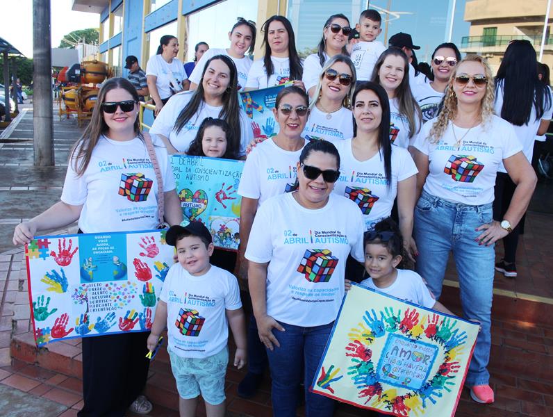 2ª Caminhada em alusão ao Dia Mundial da Conscientização do Autismo aconteceu nesse sábado, dia 20 em Amambai