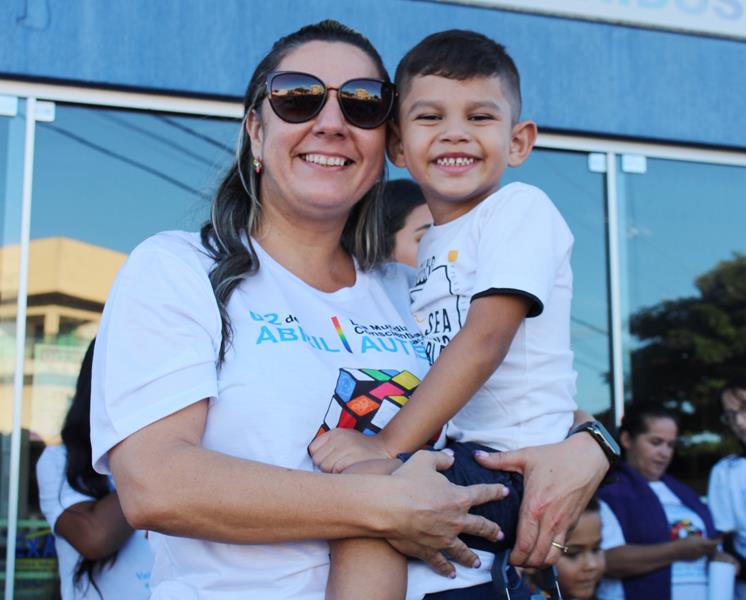 2ª Caminhada em alusão ao Dia Mundial da Conscientização do Autismo aconteceu nesse sábado, dia 20 em Amambai