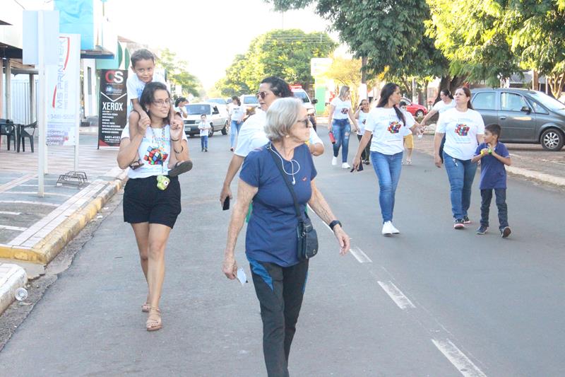 2ª Caminhada em alusão ao Dia Mundial da Conscientização do Autismo aconteceu nesse sábado, dia 20 em Amambai