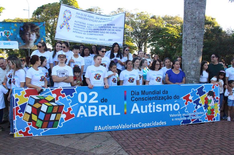 2ª Caminhada em alusão ao Dia Mundial da Conscientização do Autismo foi sucesso nesse sábado em Amambai