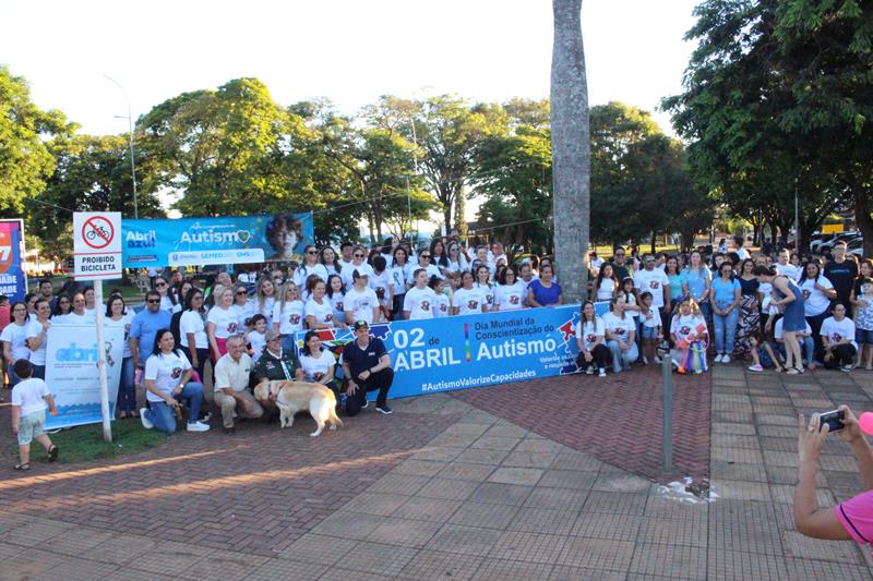 2ª Caminhada em alusão ao Dia Mundial da Conscientização do Autismo aconteceu nesse sábado, dia 20 em Amambai