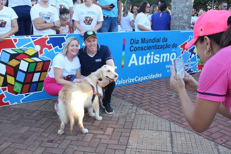 2ª Caminhada em alusão ao Dia Mundial da Conscientização do Autismo foi sucesso nesse sábado em Amambai