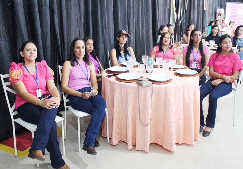 Seminário da Mulher promovido pela C. Vale- Palestra “O Poder de Acreditar que Você Pode”, com Veridiana Cavalheri