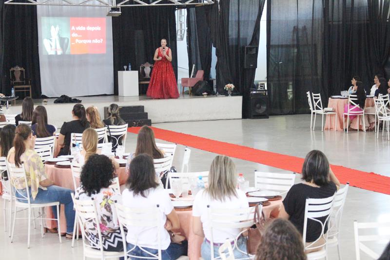 Seminário da Mulher promovido pela C. Vale- Palestra “O Poder de Acreditar que Você Pode”, com Veridiana Cavalheri