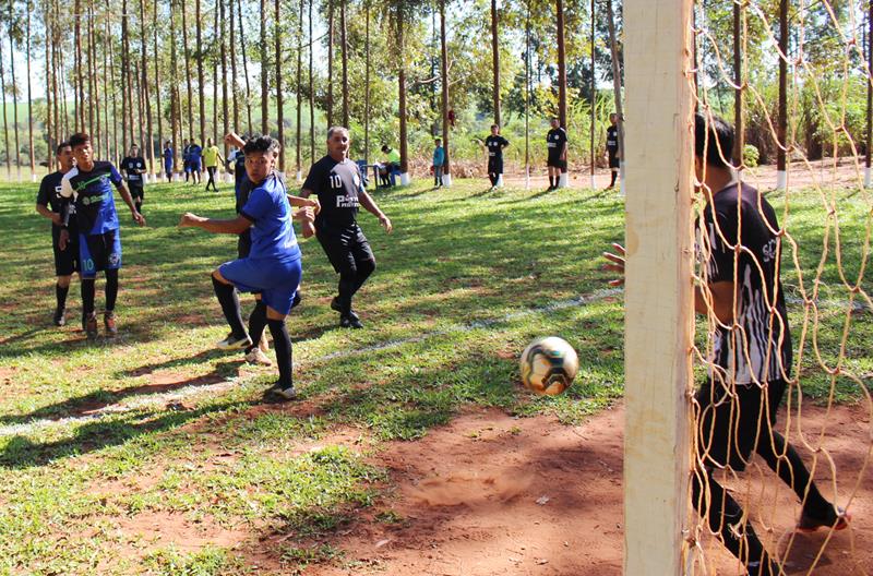 Aberturas do 1ª Campeonato Rural Sonho Meu de Futebol Suíço no Loteamento Querência em Amambai