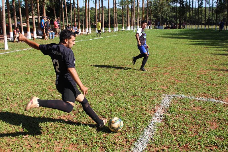 Aberturas do 1ª Campeonato Rural Sonho Meu de Futebol Suíço no Loteamento Querência em Amambai