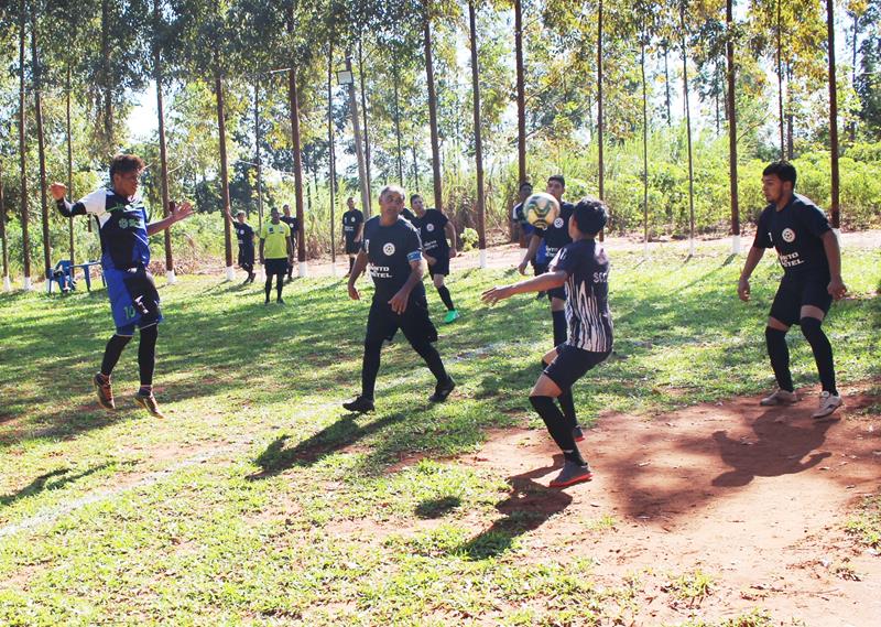 Aberturas do 1ª Campeonato Rural Sonho Meu de Futebol Suíço no Loteamento Querência em Amambai