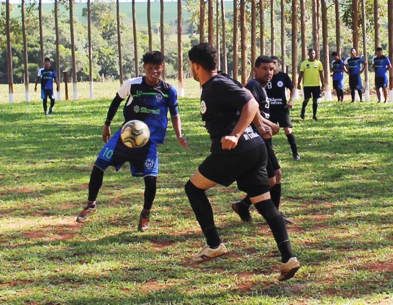 Aberturas do 1ª Campeonato Rural Sonho Meu de Futebol Suíço no Loteamento Querência em Amambai