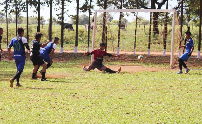 Aberturas do 1ª Campeonato Rural Sonho Meu de Futebol Suíço no Loteamento Querência em Amambai