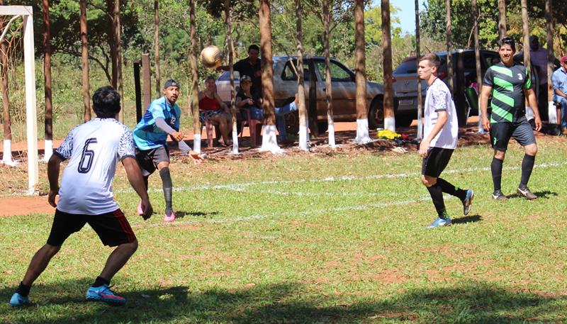 Aberturas do 1ª Campeonato Rural Sonho Meu de Futebol Suíço no Loteamento Querência em Amambai