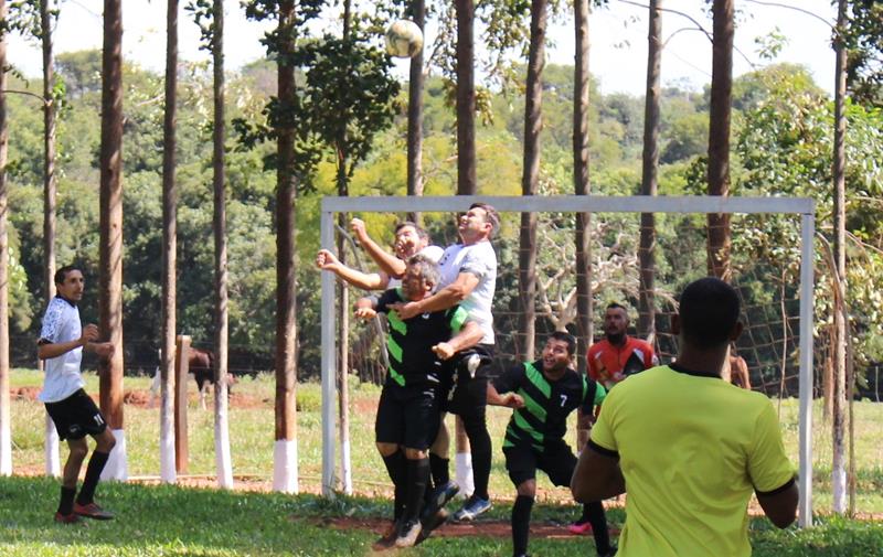 Aberturas do 1ª Campeonato Rural Sonho Meu de Futebol Suíço no Loteamento Querência em Amambai