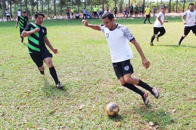 Aberturas do 1ª Campeonato Rural Sonho Meu de Futebol Suíço no Loteamento Querência em Amambai