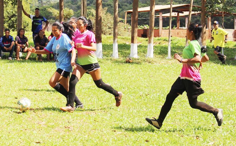 Aberturas do 1ª Campeonato Rural Sonho Meu de Futebol Suíço no Loteamento Querência em Amambai