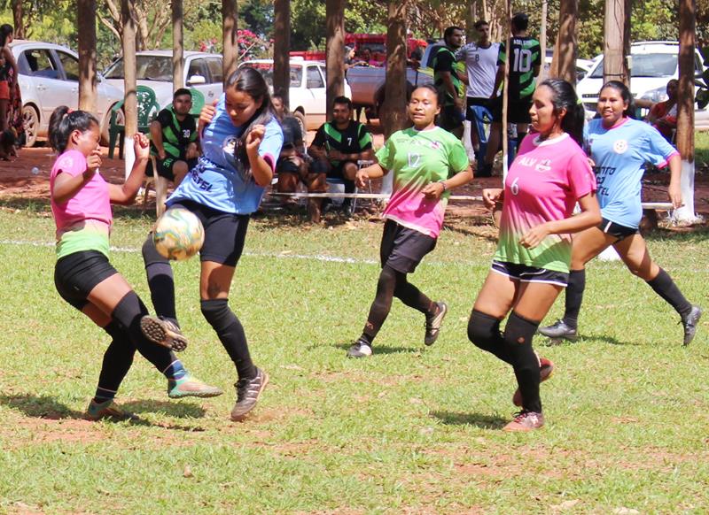 Aberturas do 1ª Campeonato Rural Sonho Meu de Futebol Suíço no Loteamento Querência em Amambai