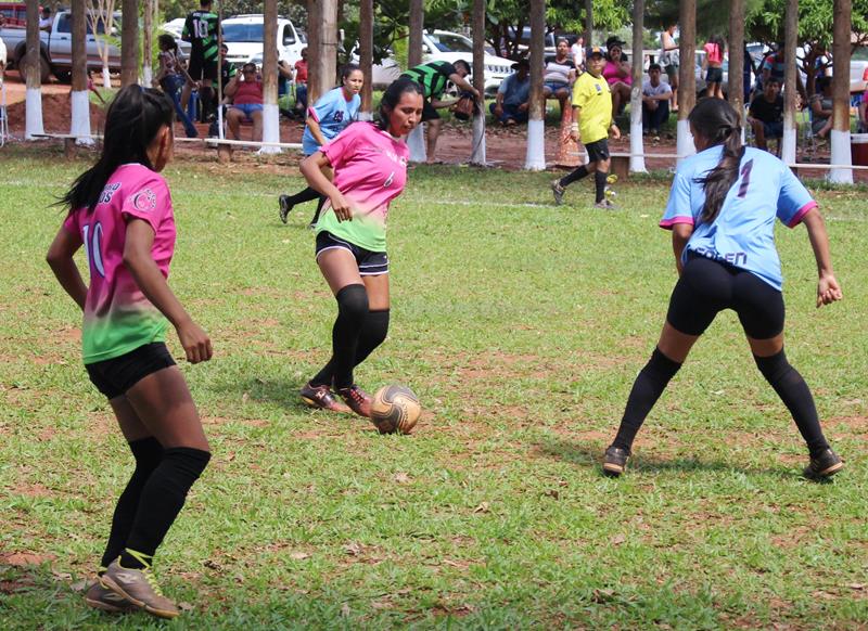 Aberturas do 1ª Campeonato Rural Sonho Meu de Futebol Suíço no Loteamento Querência em Amambai