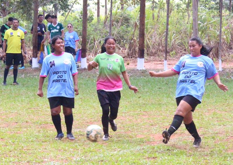 Aberturas do 1ª Campeonato Rural Sonho Meu de Futebol Suíço no Loteamento Querência em Amambai