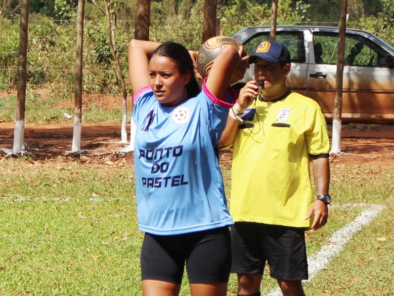 Quatro jogos abriram nesse domingo o 1º Campeonato Rural de Suíço no Loteamento Querência em Amambai