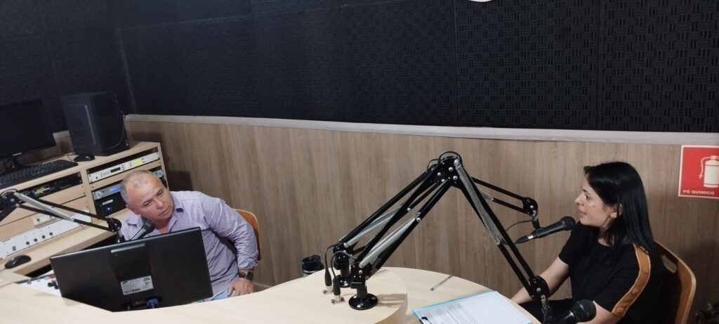 Programa de rádio Conexão 88 completa 7 anos no ar Programa de rádio Conexão 88 completa 7 anos no ar