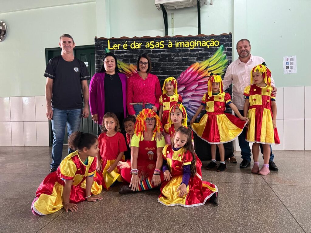 Prefeitura de Paranhos realizou evento em alusão ao Dia Nacional do Livro Infantil