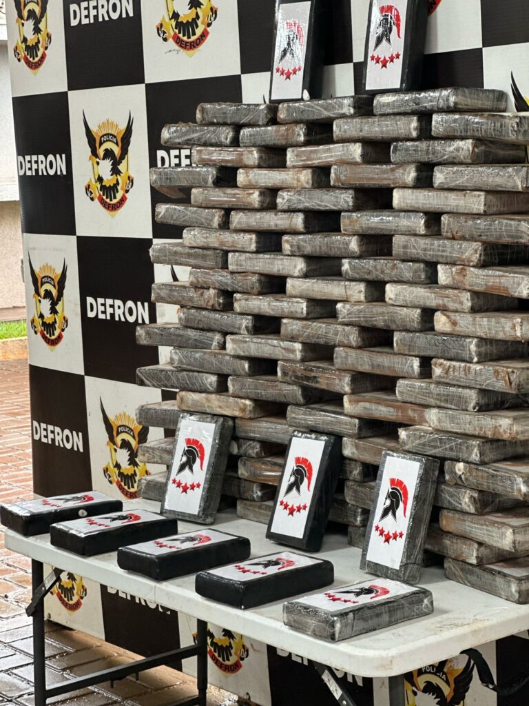 Polícia Civil apreende cerca de 100 kg de cocaína em Amambai Polícia Civil apreende cerca de 100 kg de cocaína em Amambai