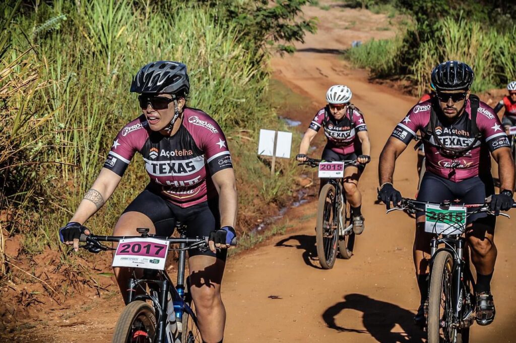 Ciclista de Amambai foi 2ª colocada na dupla durante a Copa Conesul de MTB em Naviraí