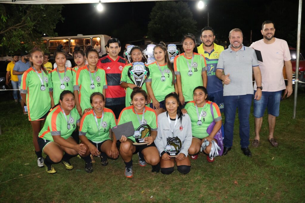 Grandes jogos marcaram as finais da Copa Fidêncio Moraga em Paranhos Grandes jogos marcaram as finais da Copa Fidêncio Moraga em Paranhos