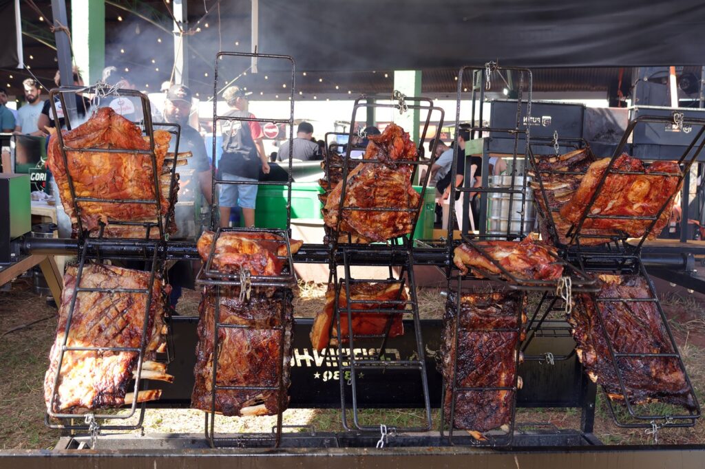 Criado para aquecer a economia local, 2º Festival do Churrasco de Naviraí supera expectativas