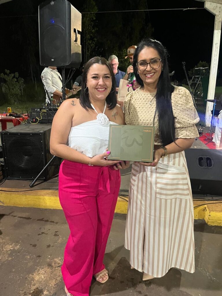 Jantar de Dia das Mães no Clube Tereré é sucesso de público
