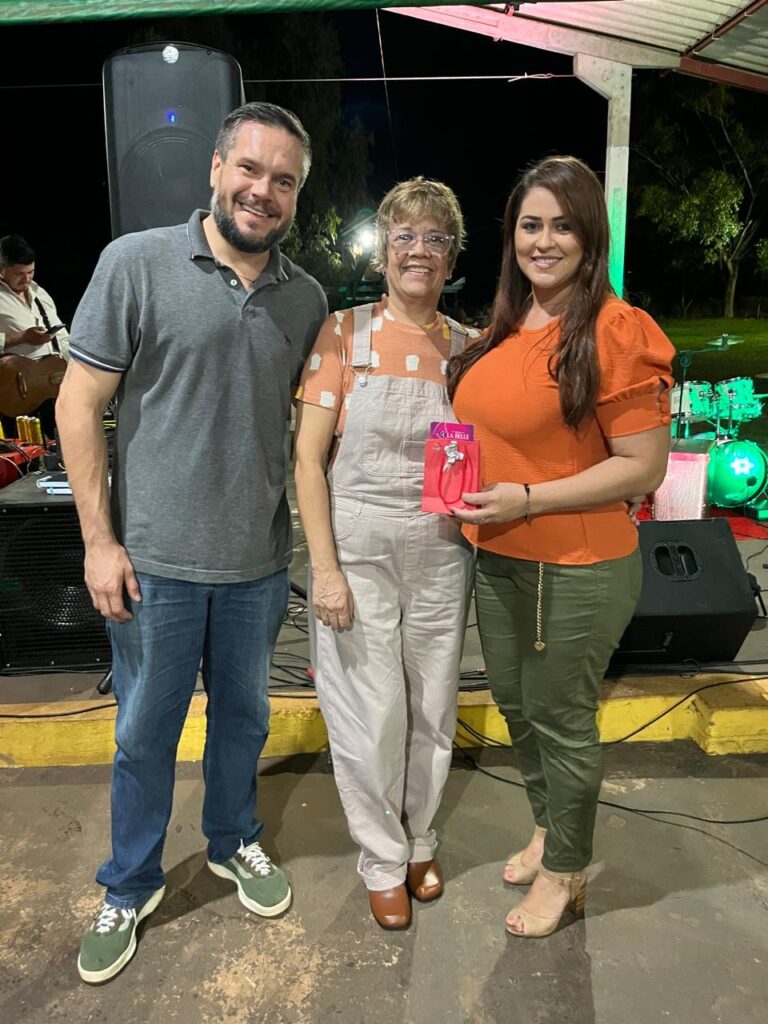 Jantar de Dia das Mães no Clube Tereré é sucesso de público
