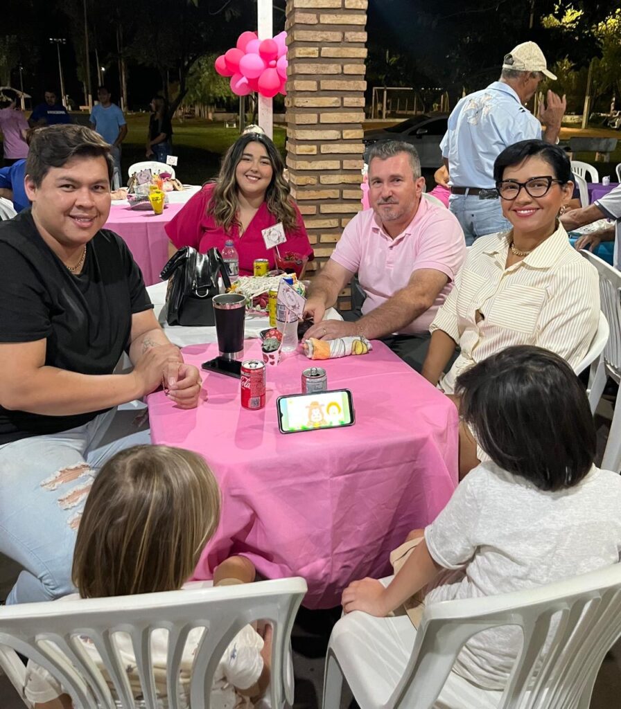 Jantar de Dia das Mães no Clube Tereré é sucesso de público
