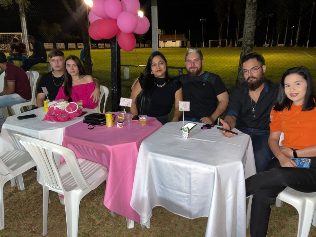 Jantar de Dia das Mães no Clube Tereré é sucesso de público