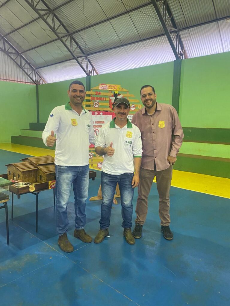 Prefeitura de Paranhos realiza Ação Social alusiva ao Dia das Mães Prefeitura de Paranhos realiza Ação Social alusiva ao Dia das Mães