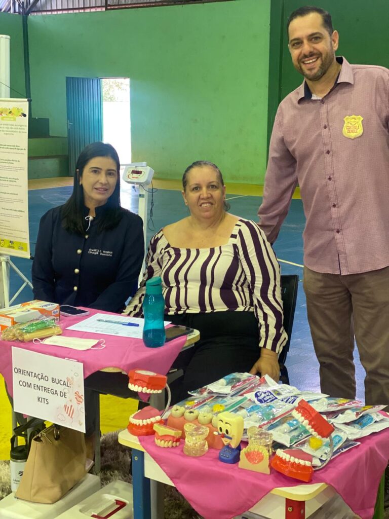 Prefeitura de Paranhos realiza Ação Social alusiva ao Dia das Mães Prefeitura de Paranhos realiza Ação Social alusiva ao Dia das Mães