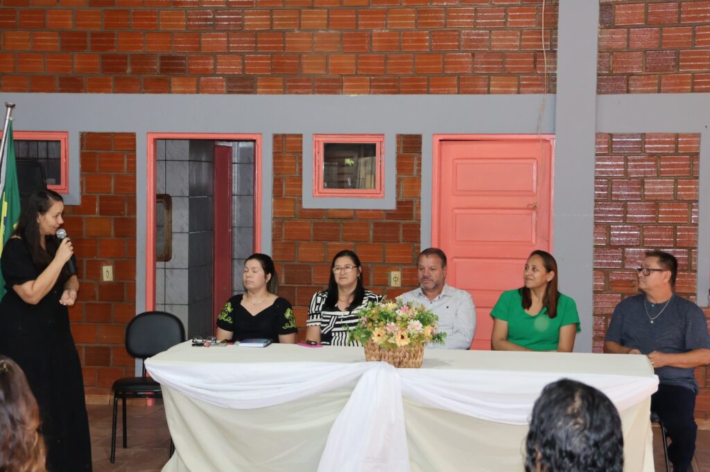 Prefeitura de Paranhos realiza capacitação para a Rede de Atendimento à Criança e ao Adolescente do município Prefeitura de Paranhos realiza capacitação para a Rede de Atendimento à Criança e ao Adolescente do município