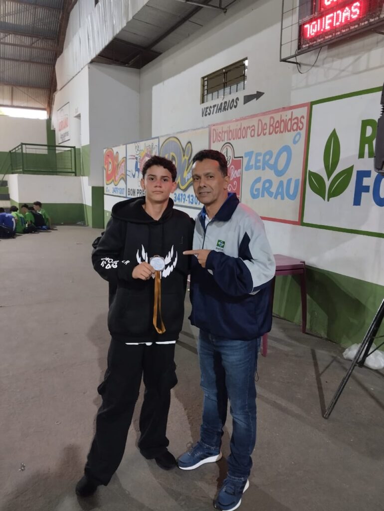 Torneio de Futsal de Base foi um sucesso em Sete Quedas Torneio de Futsal de Base foi um sucesso em Sete Quedas