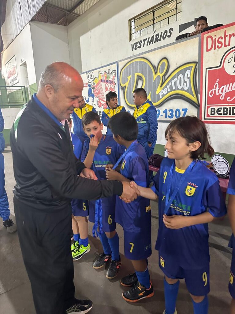 Torneio de Futsal de Base foi um sucesso em Sete Quedas Torneio de Futsal de Base foi um sucesso em Sete Quedas