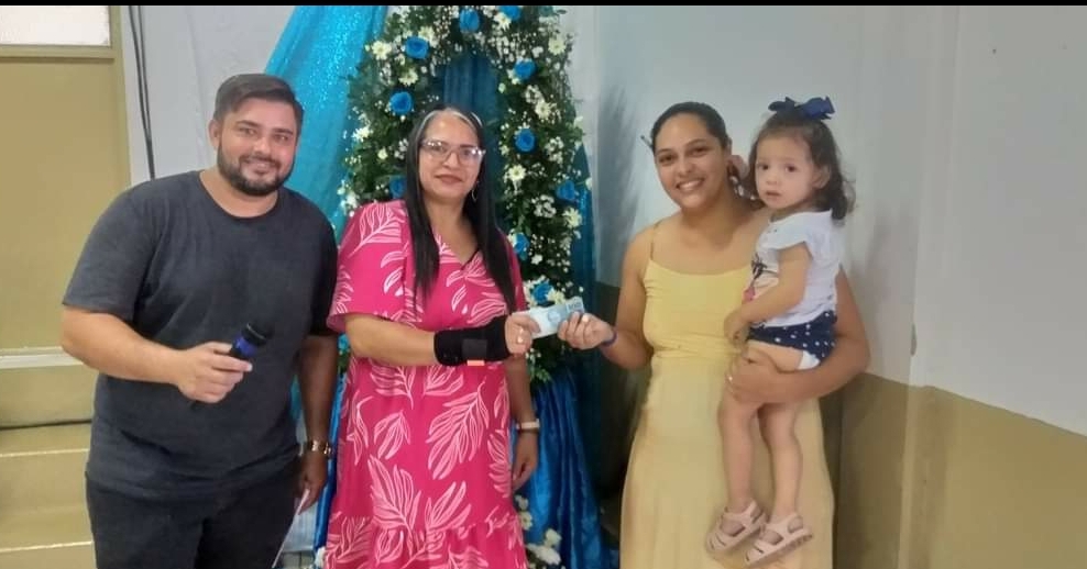 Festa do Dia das Mães da Rainho dos Apóstolos