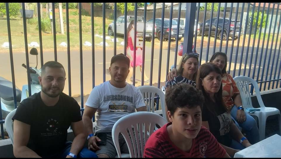 Festa do Dia das Mães da Rainho dos Apóstolos