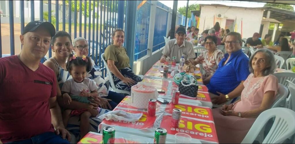 Festa do Dia das Mães da Rainho dos Apóstolos