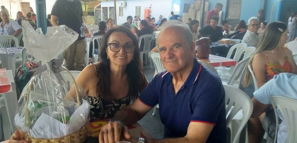 Festa do Dia das Mães da Rainho dos Apóstolos