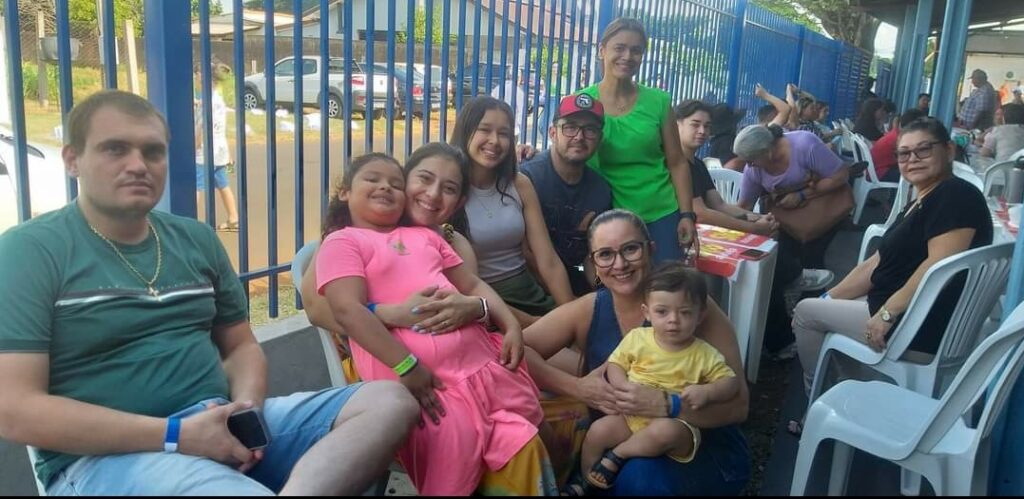 Festa do Dia das Mães da Rainho dos Apóstolos