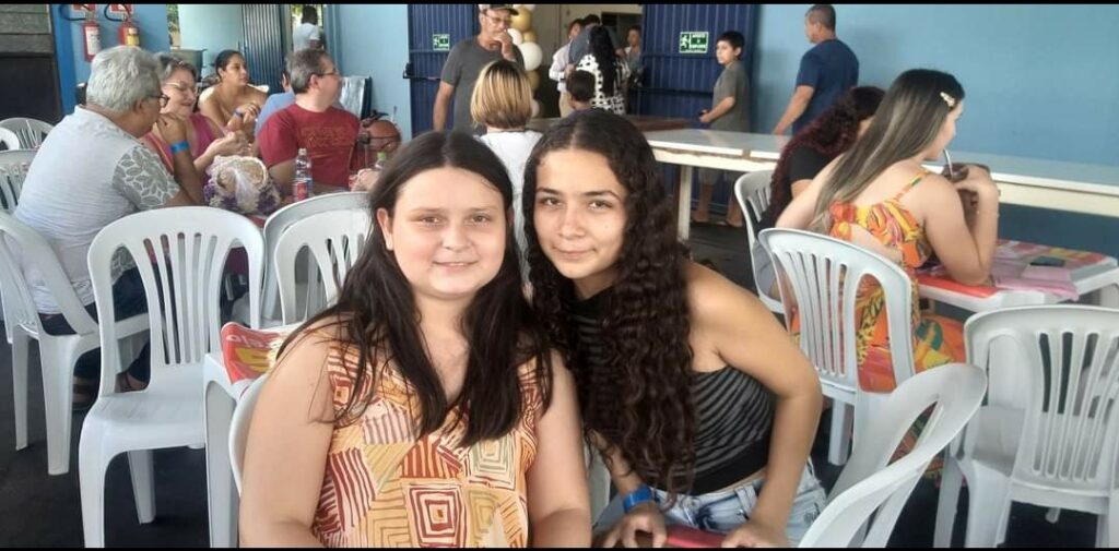 Festa do Dia das Mães da Rainho dos Apóstolos