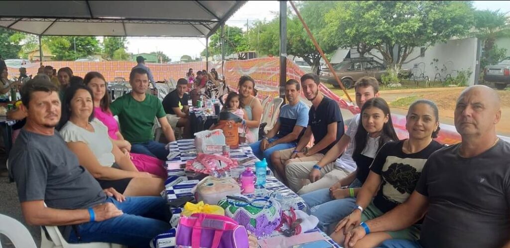 Festa do Dia das Mães da Rainho dos Apóstolos