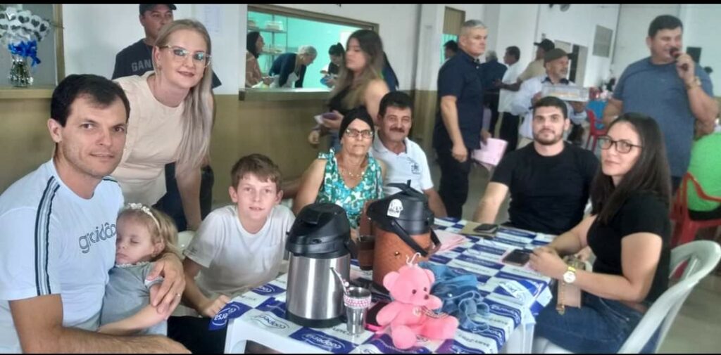 Festa do Dia das Mães da Rainho dos Apóstolos
