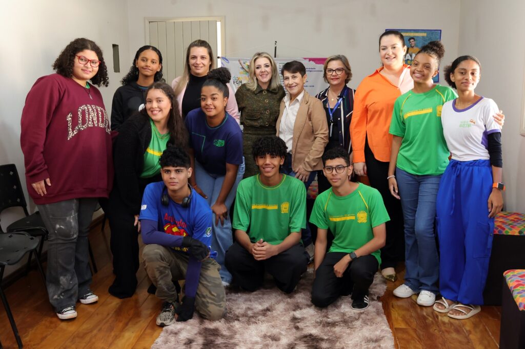 Prefeitura de Naviraí premia alunos participantes do 2º Game do Bairro