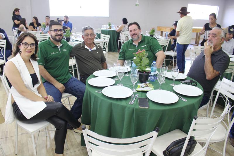 3º Leilão do Sindicato Rural de Amambai e Associados em fotos