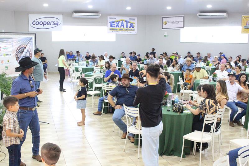 3º Leilão do Sindicato Rural de Amambai e Associados em fotos