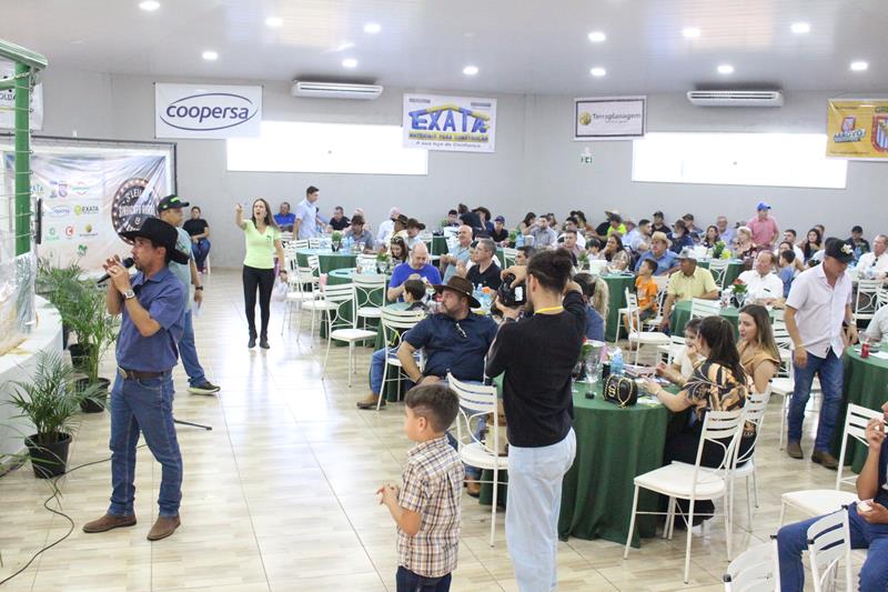 3º Leilão do Sindicato Rural de Amambai e Associados em fotos