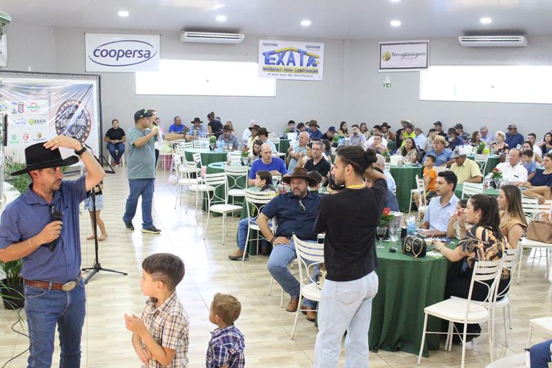 3º Leilão do Sindicato Rural de Amambai e Associados em fotos