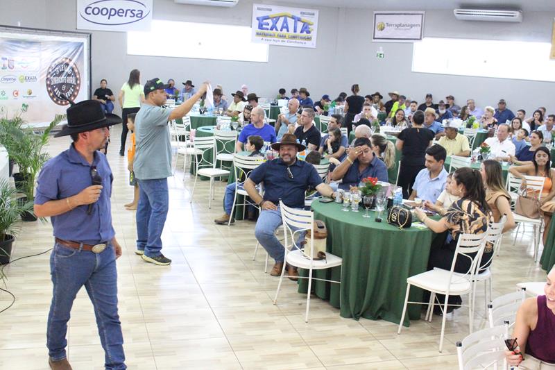 3º Leilão do Sindicato Rural de Amambai e Associados em fotos